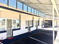 เกลน อินน์ โมเต็ล