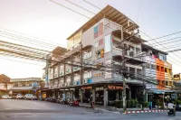 Pak-up Hostel Hotel a 