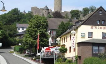 Land-Gut-Hotel Zur Burg Nürburg