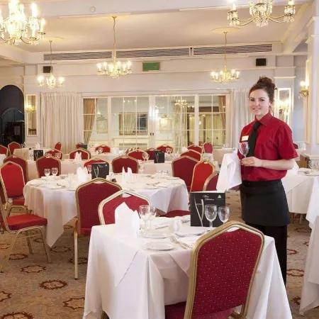 TLH Toorak Hotel - TLH Leisure, Entertainment and Spa Resort