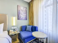 廊坊遠景ホリデイ イン エクスプレスホテル 大興空港駅周辺のホテル