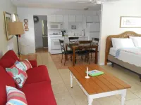 Sunshine Island Inn