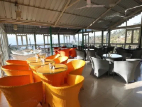 Maple Resort Chail Hotels in Chail