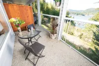 Madeira Park Oceanview Suites - Ocean View