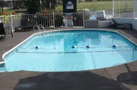 Oak Grove Inn - Pools