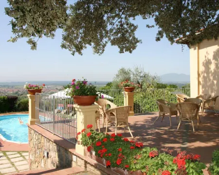 Agriturismo - Collina Toscana Resort Hoteles en Monsummano Terme