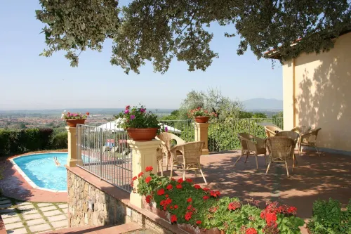 Agriturismo - Collina Toscana Resort Hotels in Monsummano Terme