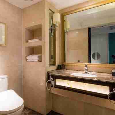 鉑悦·仙境酒店(九江火車站萬達廣場店) Rooms