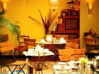 Le Relais Saint Sulpice Hotels near الحي السادس - سان جرمان - لوكسمبورغ