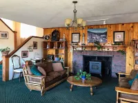 Lighthouse Inn