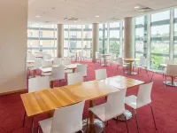 Travelodge Windsor Central Hotels in Windsor