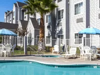 Microtel Inn & Suites by Wyndham Modesto Ceres Hotels in Stanislaus County