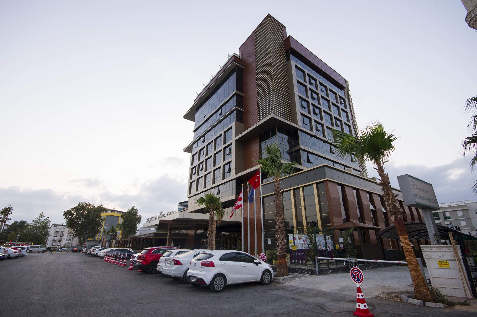 Basaran Business Hotel