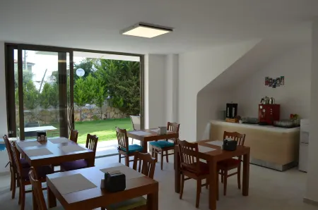 Aria Doria Otel Отели рядом с достопримечательностью «Can Yücel Sokağı»