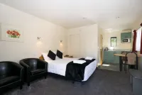 Ashleigh Court Motel