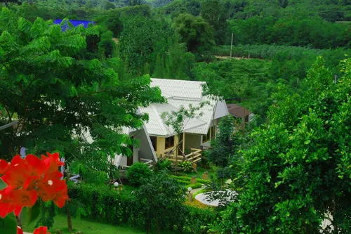 Pattharapuri Valley Resort Hotels in Suan Phueng District