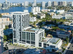 Residence Inn Miami Sunny Isles Beach