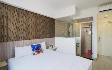 Hotel Sanrina