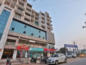 OYO Flagship Hotel Kajri