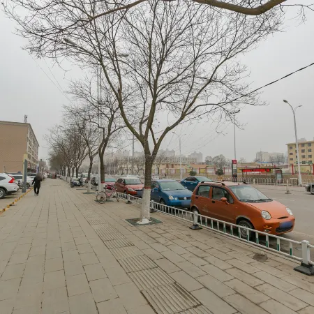 Yazhi Hotel