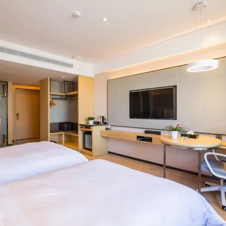 Huashun Hotel