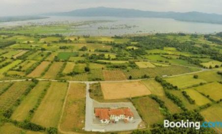 Villa Belles - Housity