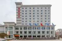 Jiasheng International Hotel Hotels near Huangdi Relic Site