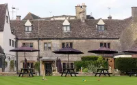 The Bear of Rodborough Hotel Hotels in Rodborough