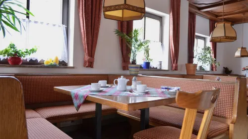Route 145 , bed & breakfast