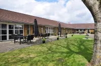 Hotel Falken Hotels in Videbek