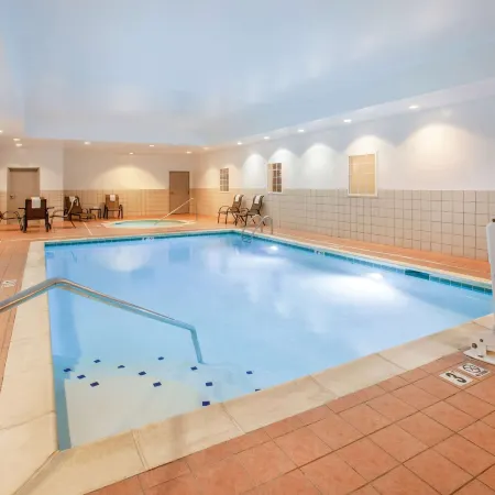 La Quinta Inn & Suites by Wyndham Cincinnati Airpt Florence