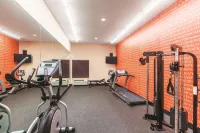 La Quinta Inn & Suites by Wyndham Houston Bush Intl Airpt E - Træningscentre