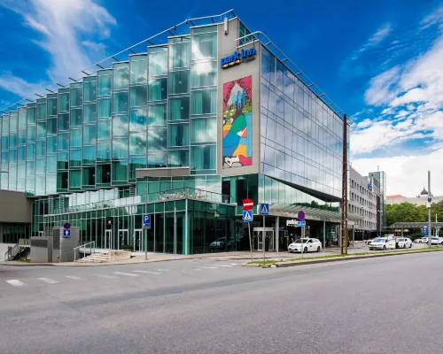 فندق بارك إن باي راديسون ميريتون كونفيرانس آند سبا تالين Hotels near نوميه