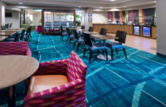 สปริงฮิลล์สวีทส์ บายแมริออท กรีนส์โบโร โรงแรมในกรีนสโบโร