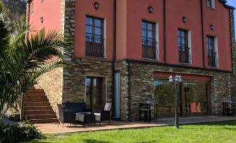 Hotel Rural Montesomao