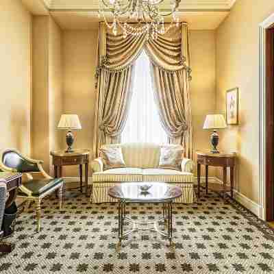 Hotel Grande Bretagne, a Luxury Collection Hotel, Athens Rooms