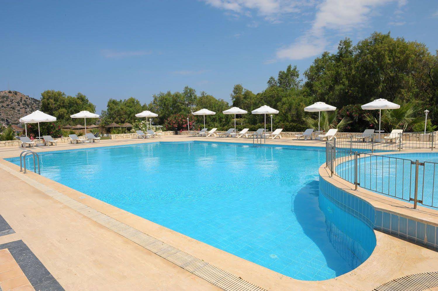 Zemda Hotel Gumusluk