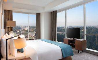 Crowne Plaza Bandung, an IHG Hotel