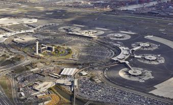 Newark Liberty International Airport Marriott