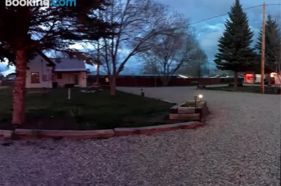 布里瑟峽谷汽車旅館