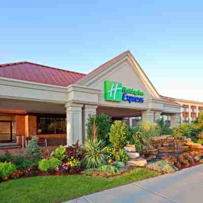 Holiday Inn Express Lynbrook - Rockville Centre Hotel Exterior