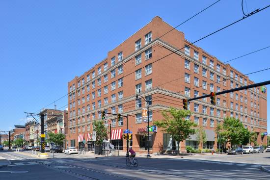 Holiday Inn Express Suites Buffalo Downtown An Ihg Hotel Room Reviews Photos Buffalo 2021 Deals Price Trip Com