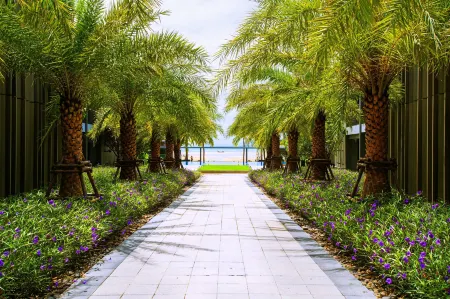 Phuket Marriott Resort and Spa, Nai Yang Beach