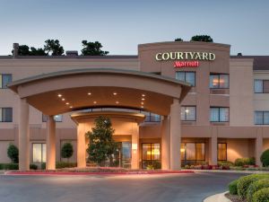 Courtyard Texarkana