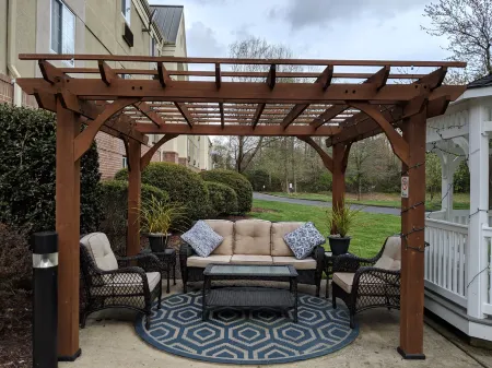 Sonesta Simply Suites Hampton