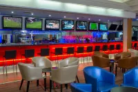 Leonardo Privilege Eilat Hotel - All Inclusive - bar