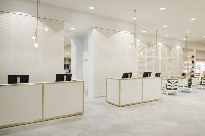 フロントデスク シェラトングランドミラージュリゾート、ポートダグラスの写真