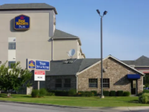 Best Western Plus Tulsa Inn  Suites Hotels in Tulsa