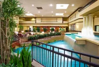 Holiday Inn & Suites Cincinnati-Eastgate (I-275E) Hotels in Union Township