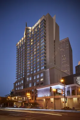 The Lofton Hotel Minneapolis, Tapestry Collection by Hilton